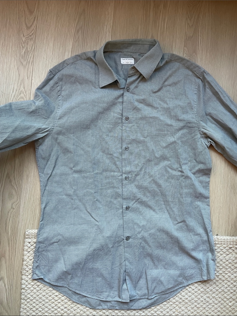 Tiger of Sweden Men’s Classic Long-Sleeve Button-Up Shirt